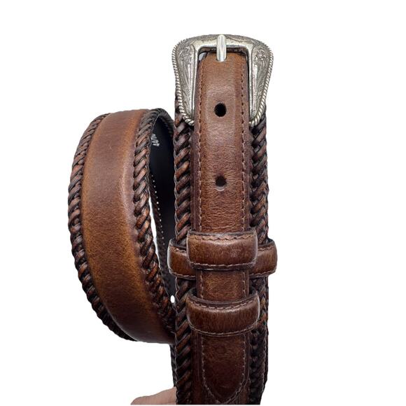 NEW VINTAGE 1997 WRANGLER BROWN LEATHER WESTERN SILVER BUCKLE BELT 44" 7137-20 - Picture 2 of 7